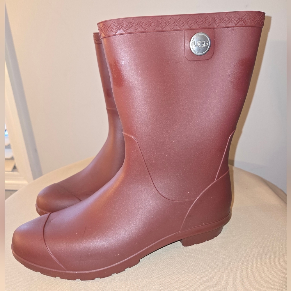 UGG Womens Maroon Sienna Matte 1100510 Pull On Mid Calf Rain Boots Sz US 10